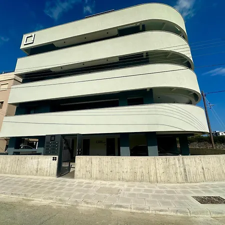 New Amazing 2 Bedroom Flat Near Casino Mall