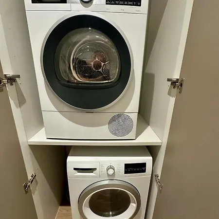 New Amazing 2 Bedroom Flat Near Casino Mall Apartman *