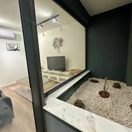 New Amazing 2 Bedroom Flat Near Casino Mall *