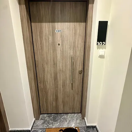 New Amazing 2 Bedroom Flat Near Casino Mall Apartmán Lemesos