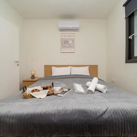 New Amazing 2 Bedroom Flat Near Casino Mall * Лимасол