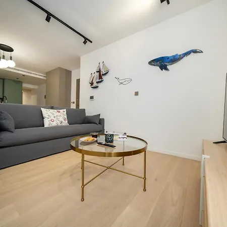 New Amazing 2 Bedroom Flat Near Casino Mall Апартаменты