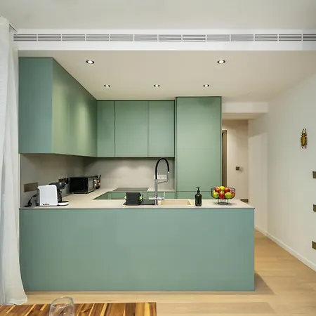 Апартаменты New Amazing 2 Bedroom Flat Near Casino Mall Лимасол